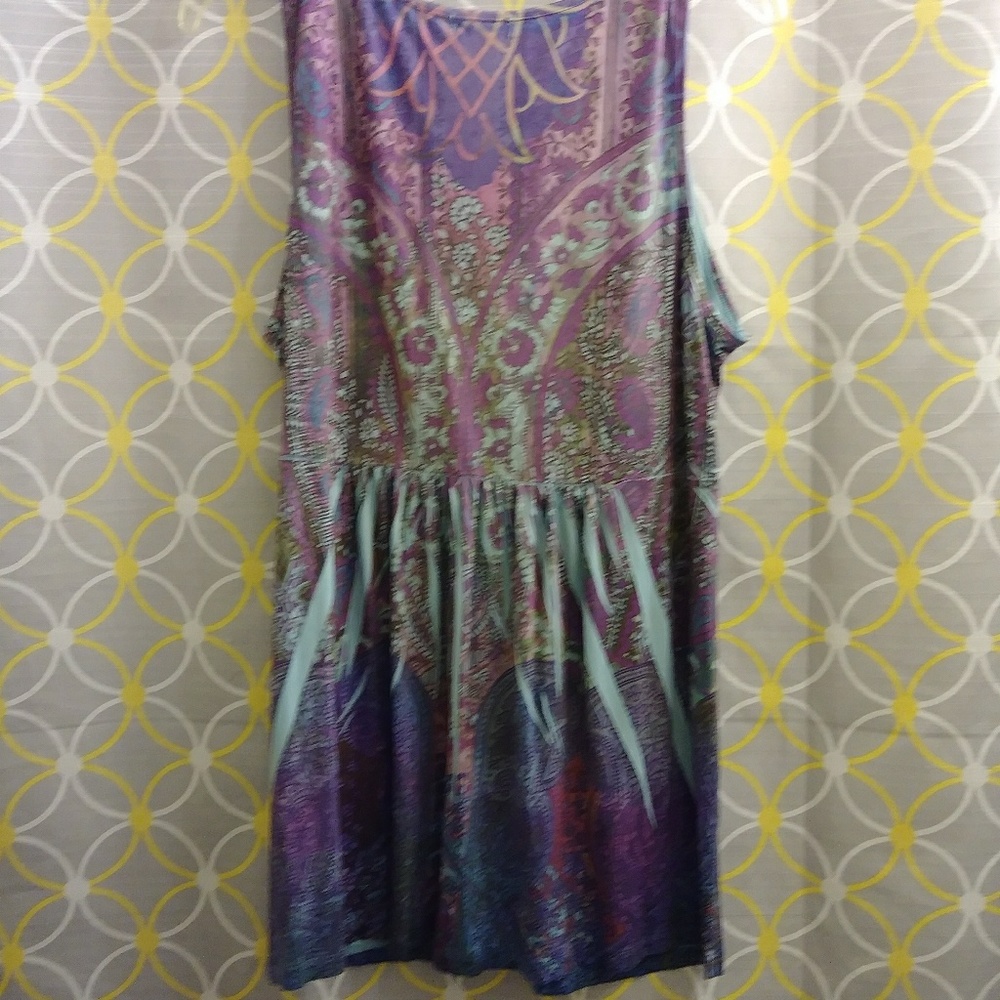 Tank Top - Picture 2 of 3
